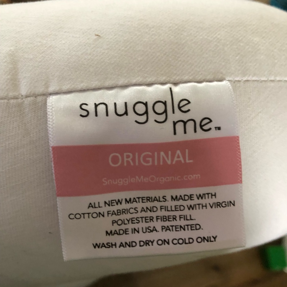 Snuggle Me original with cover. Good used condition!